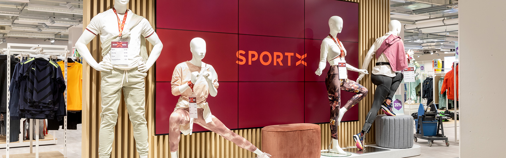 Eingangs Bereich SportX Shoppyland